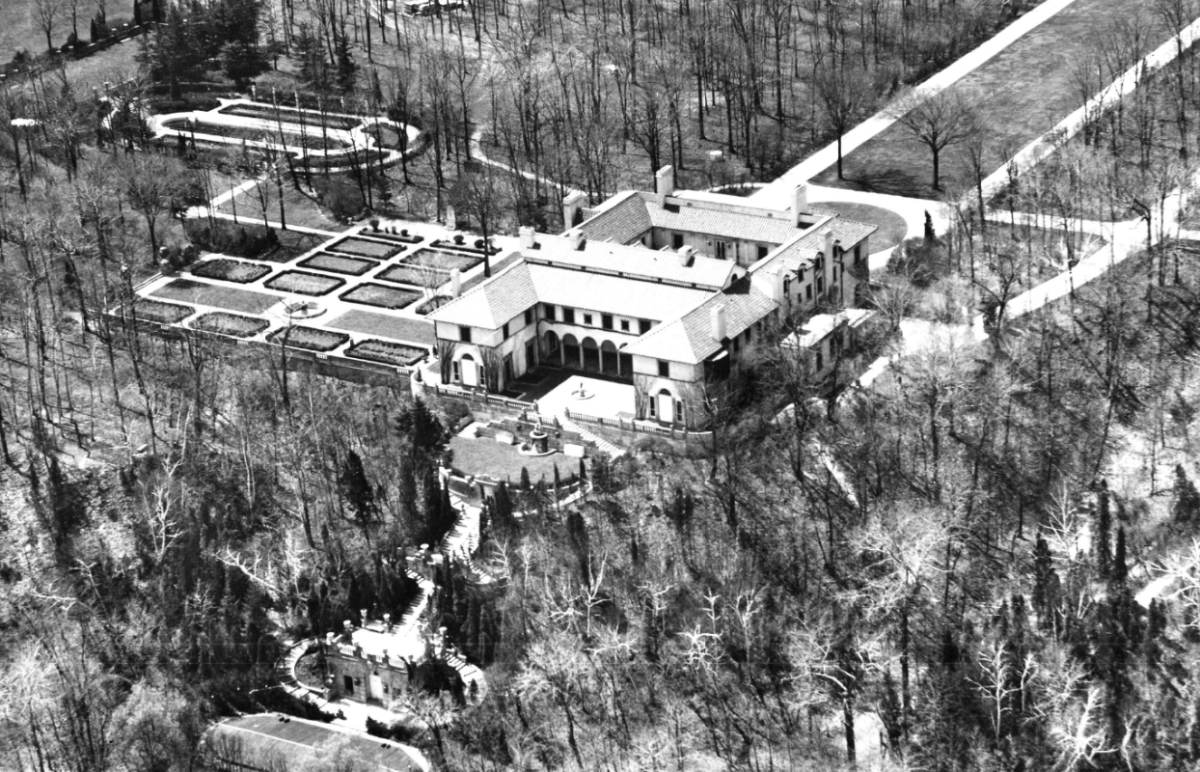 Aerial View of Villa Turicum 
